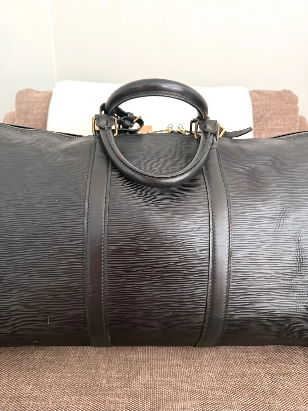 Authentic Louis Vuitton unisex Keepall 50 bag M42962 black Epi leather LV